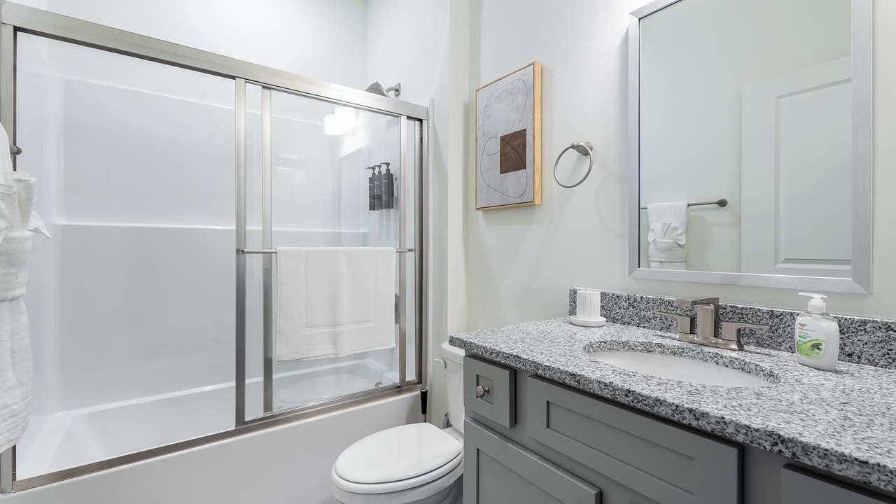 Photo of Bathroom in Port Wentworth