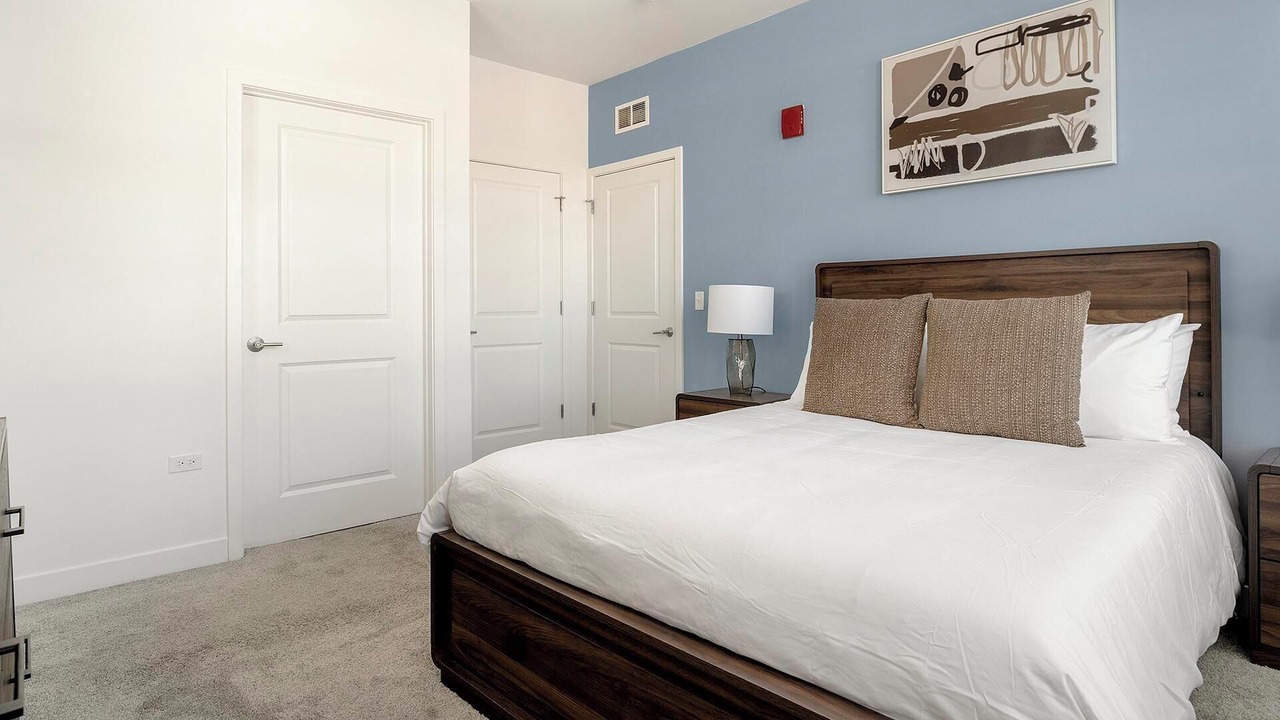 Photo of Bedroom in Schaumburg