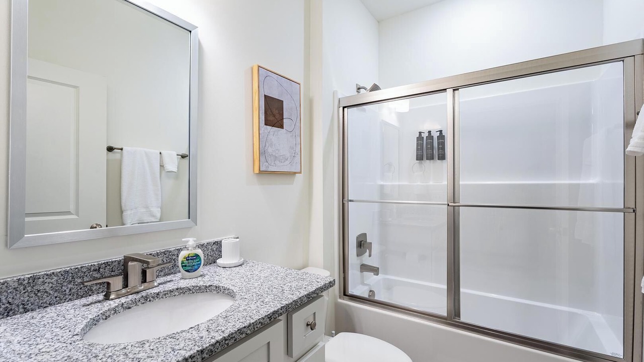 Photo of Bathroom in Port Wentworth