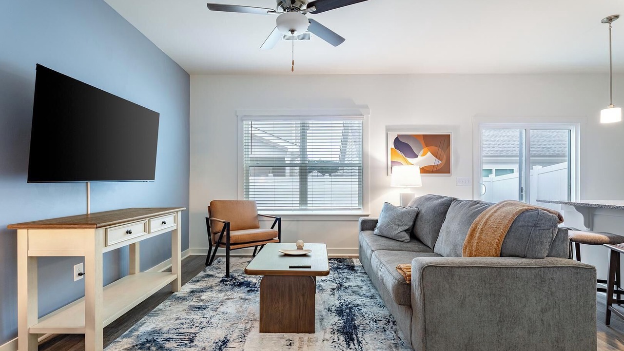 Photo of Livingroom in Port Wentworth
