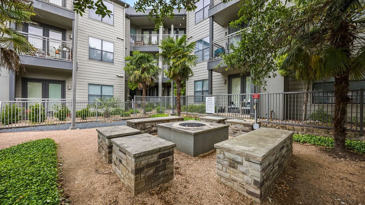 Photo of Patio Balcony in Crestview