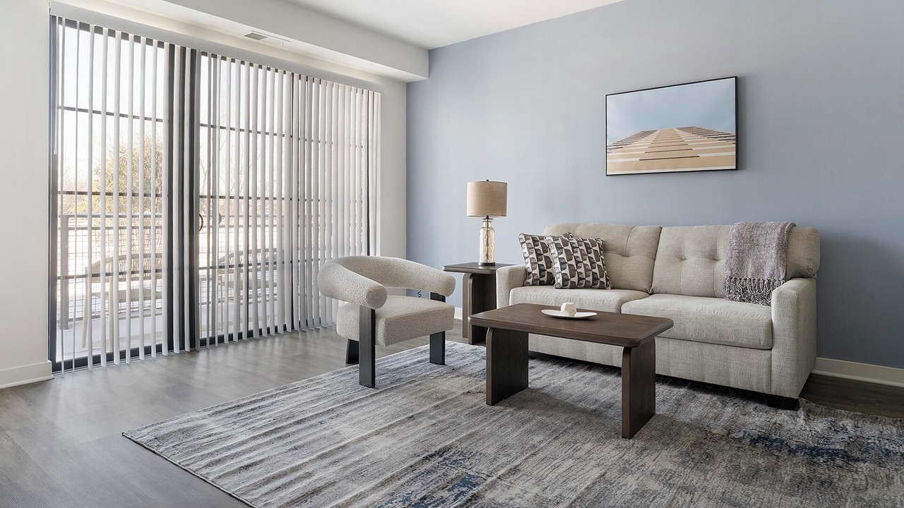 Photo of Livingroom in Schaumburg