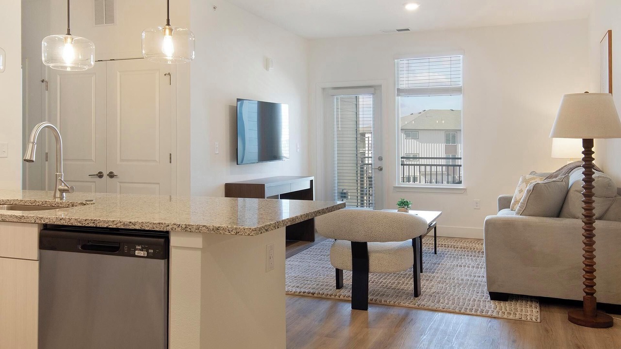 Photo of Livingroom in Firestone