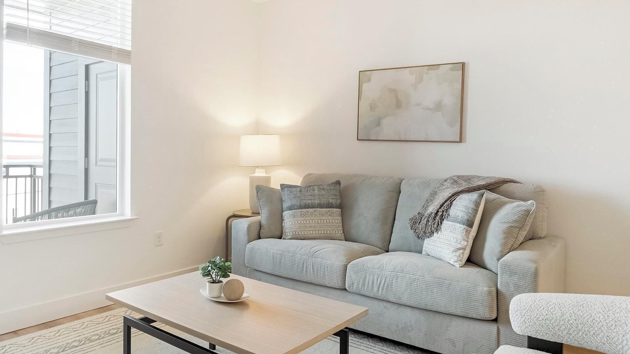 Photo of Livingroom in Firestone