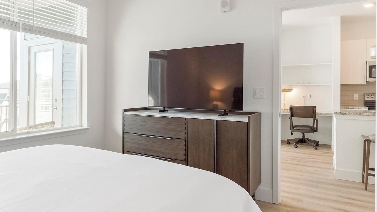 Photo of Bedroom in Firestone