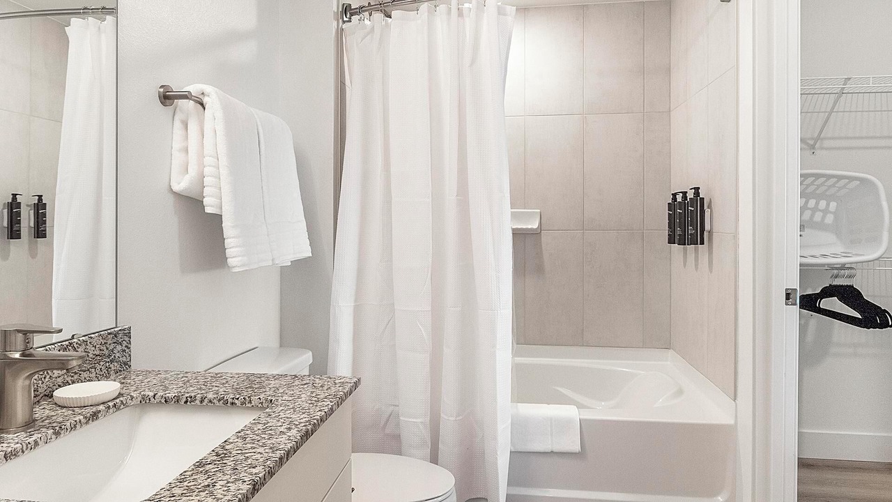 Photo of Bathroom in Firestone