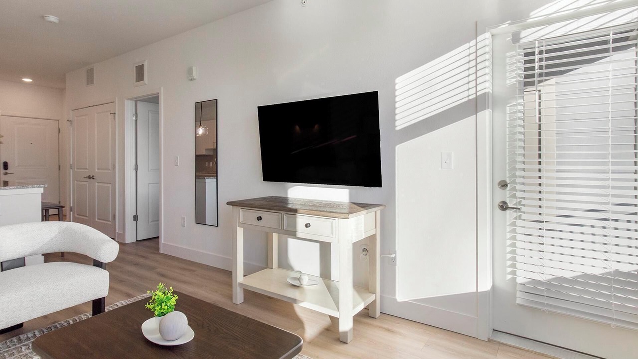 Photo of Livingroom in Firestone