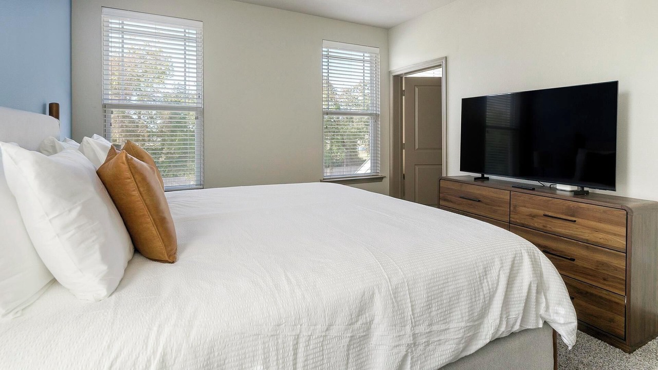 Photo of Bedroom in Baytown