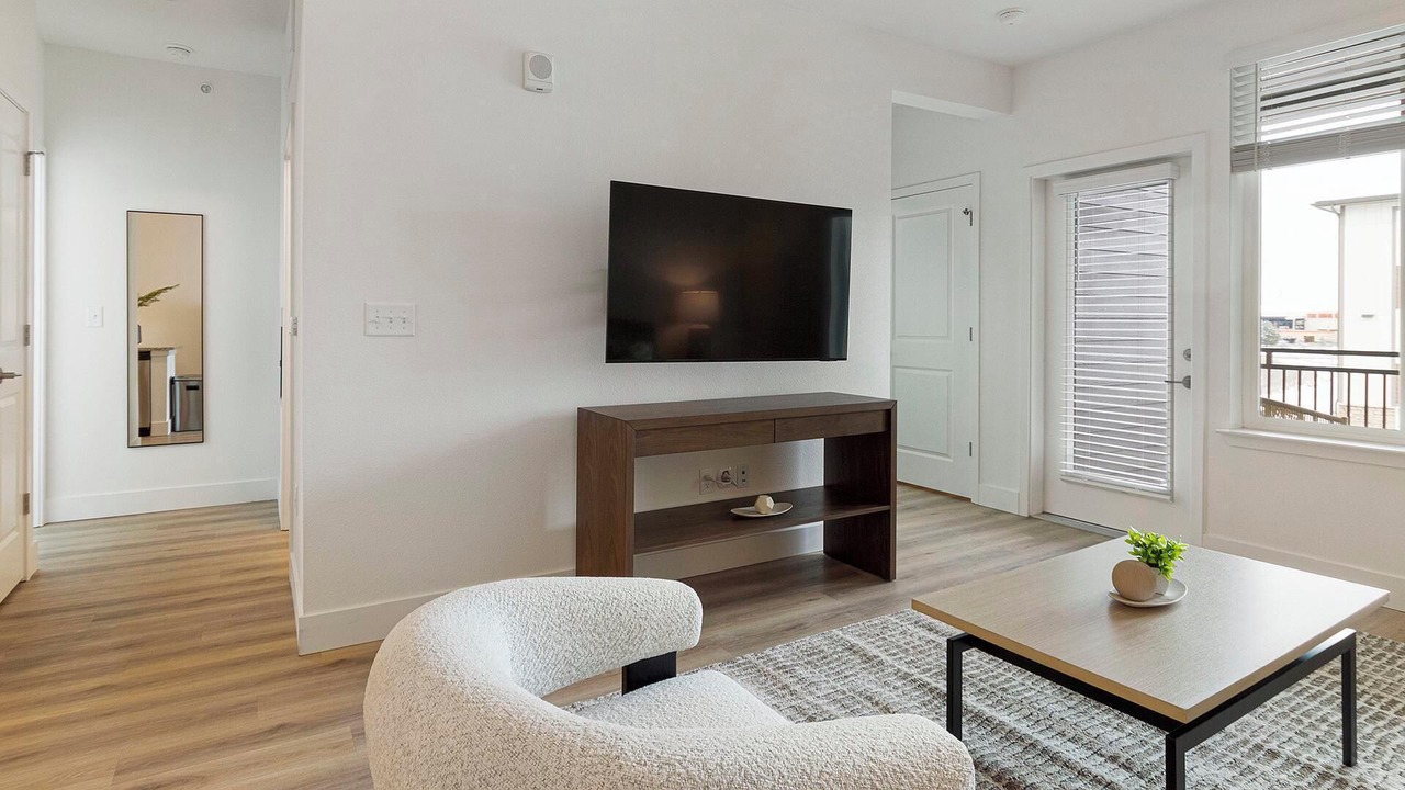 Photo of Livingroom in Firestone