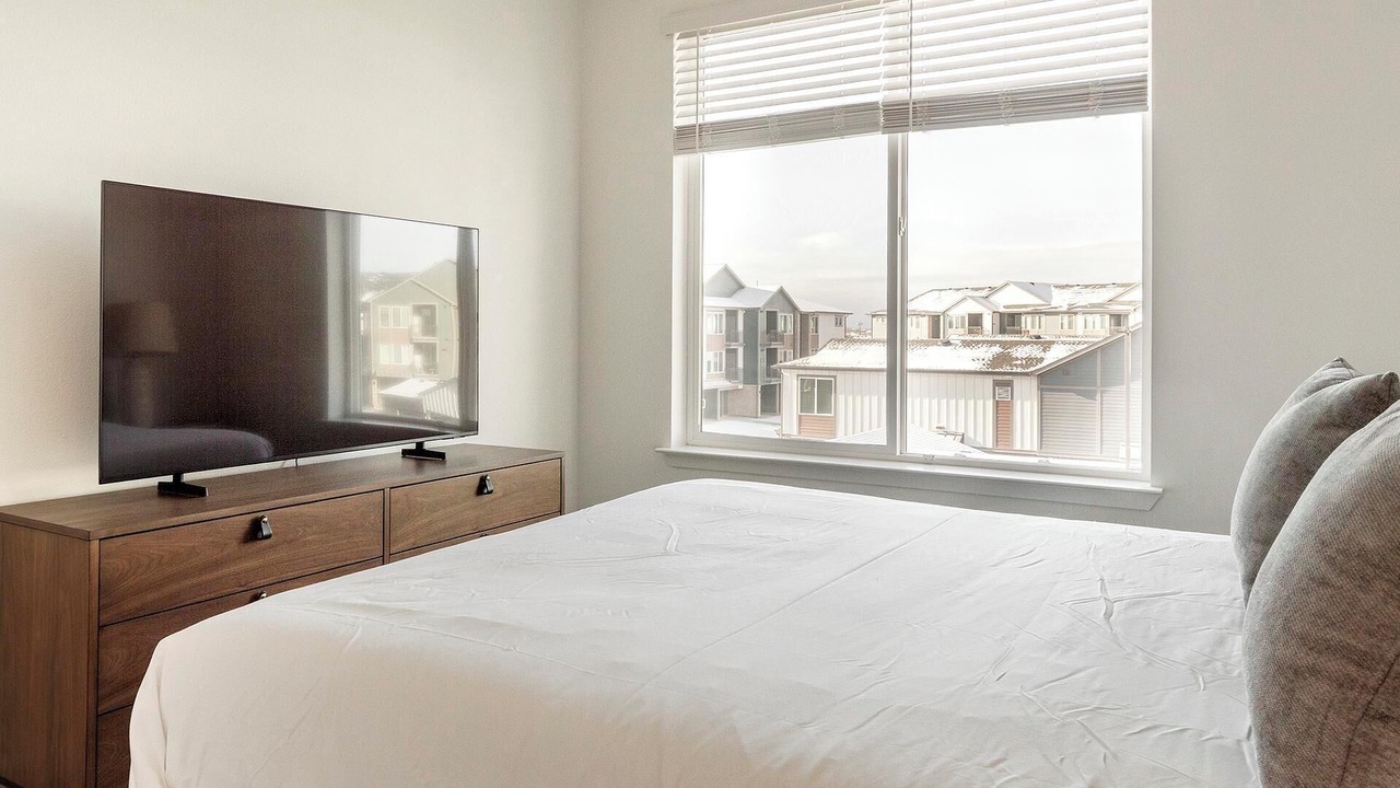 Photo of Bedroom in Firestone