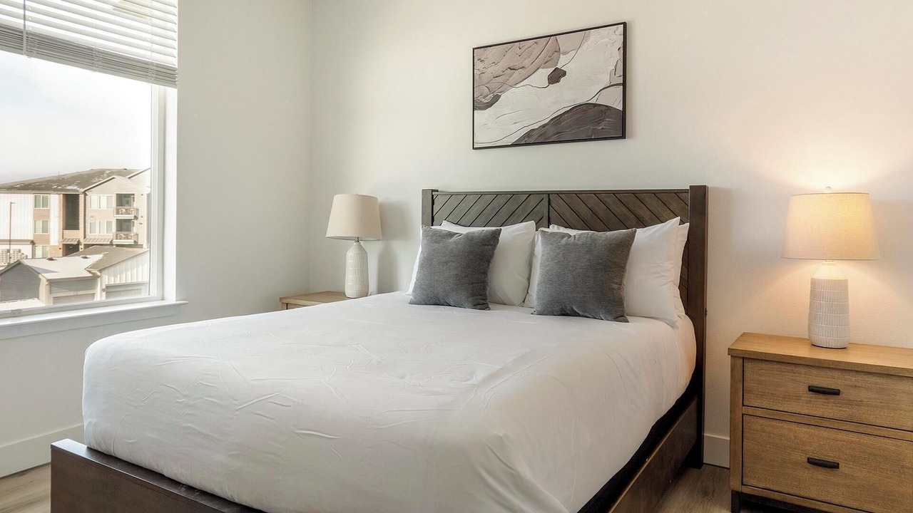 Photo of Bedroom in Firestone