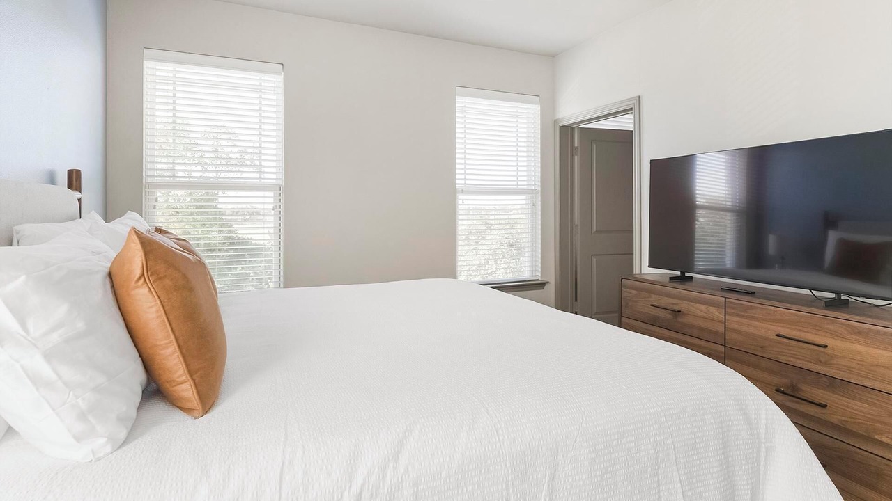 Photo of Bedroom in Baytown