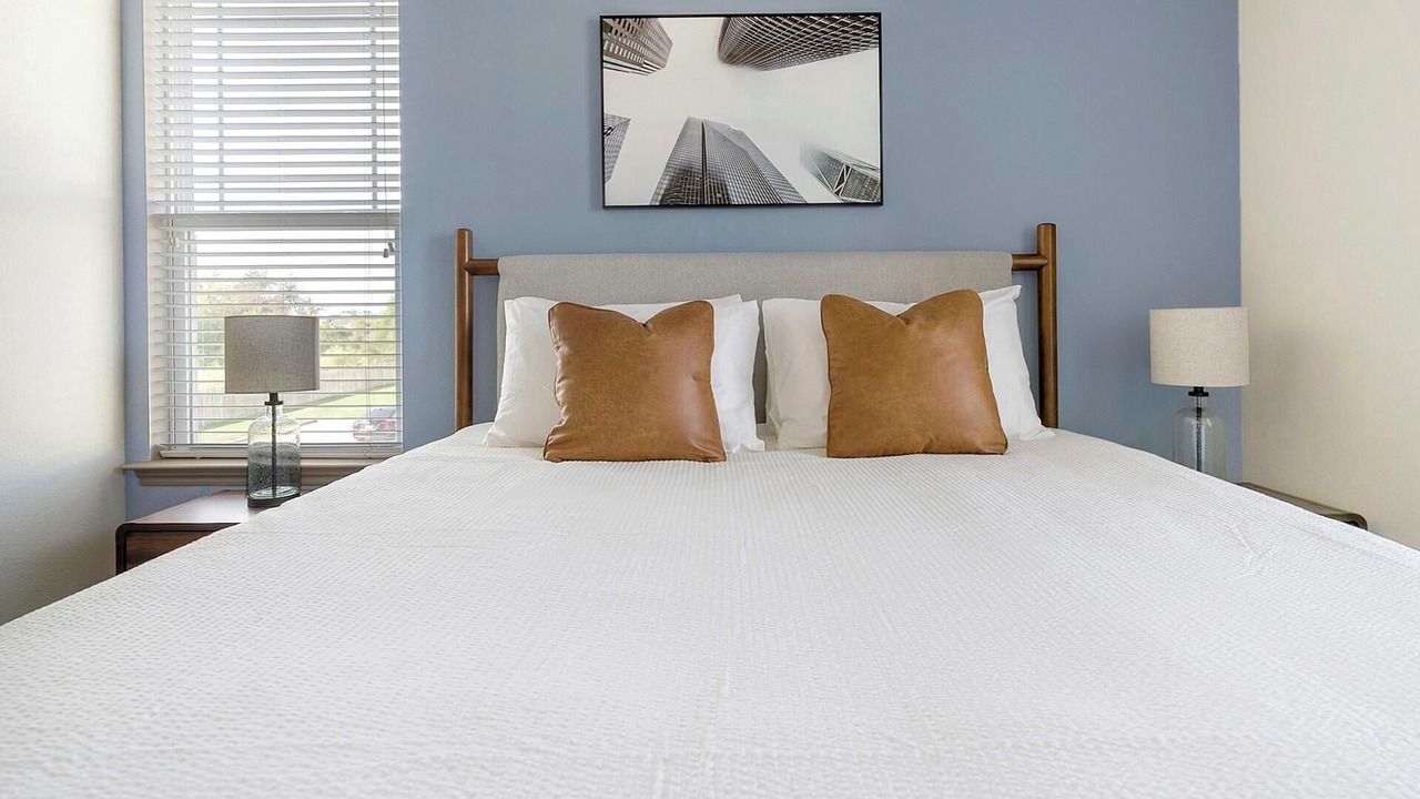 Photo of Bedroom in Baytown