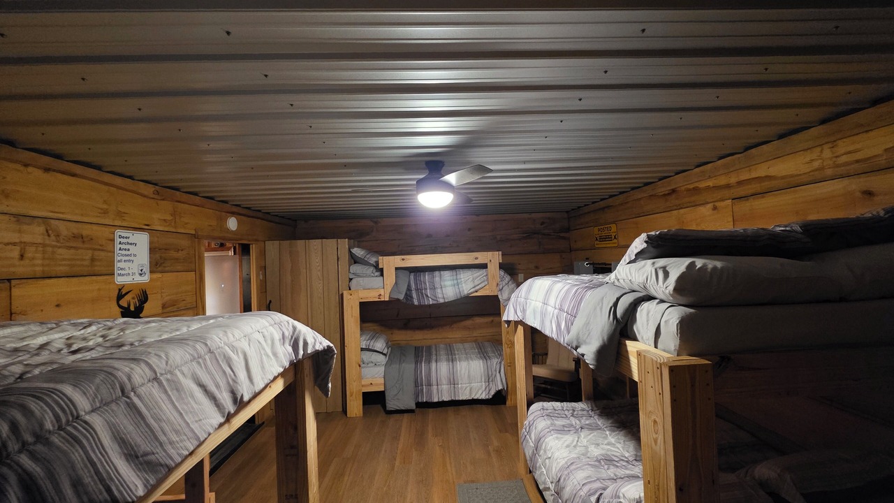 Photo of Bedroom in Hornbeak