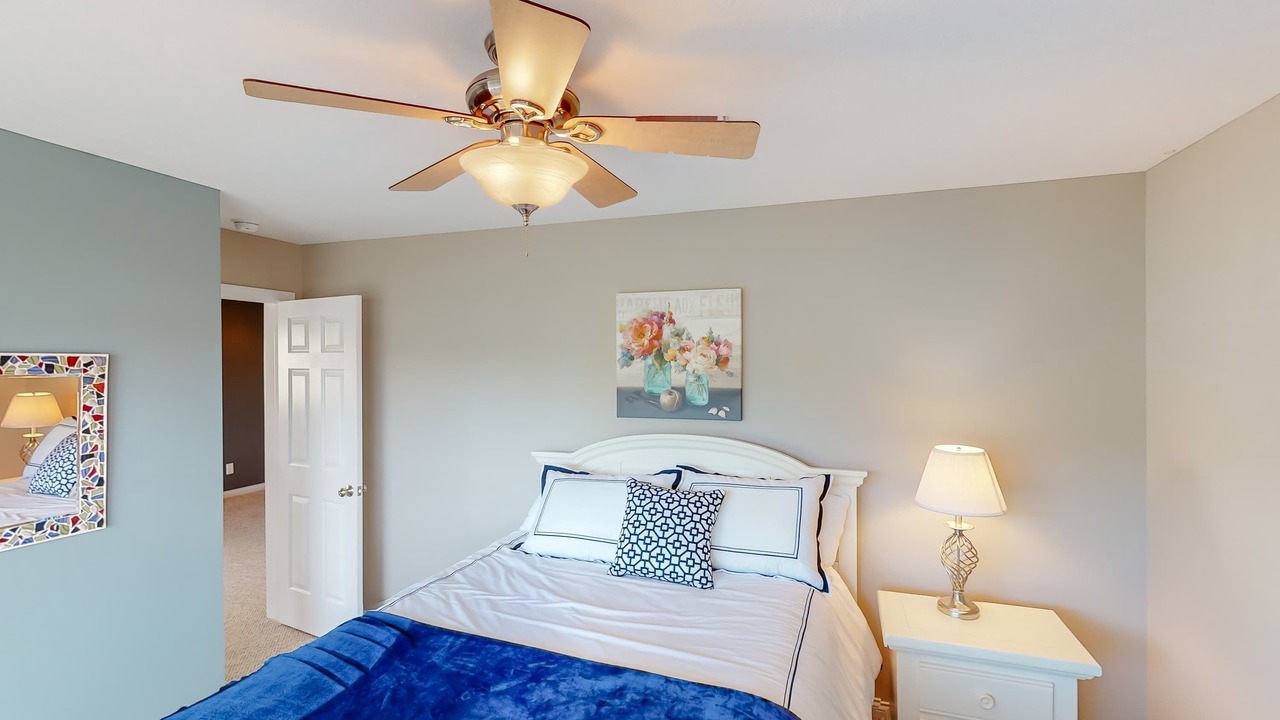 Photo of Bedroom in La Follette