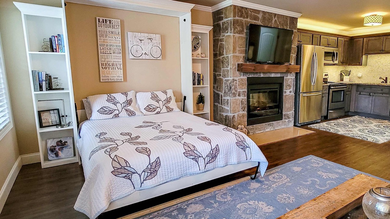 Photo of Bedroom in Townsend
