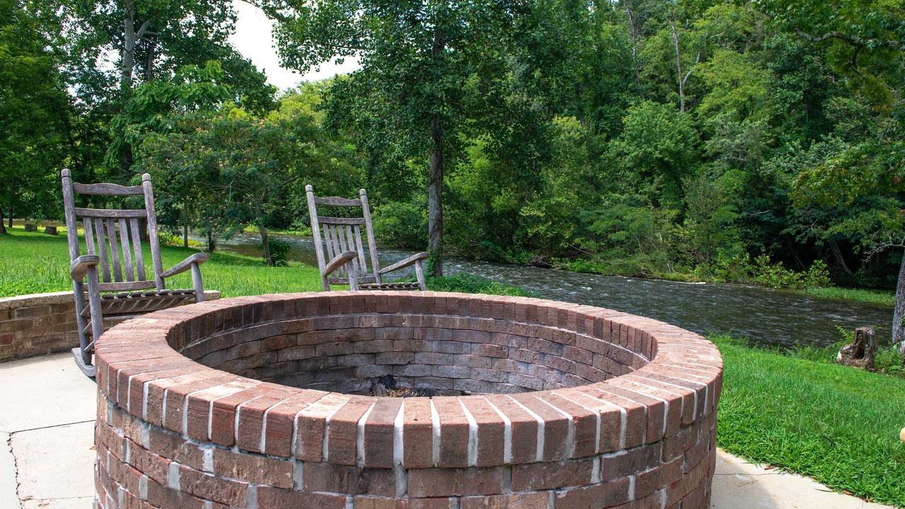 Photo of Outdoor in Townsend