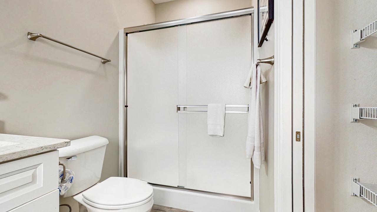 Photo of Bathroom in La Follette