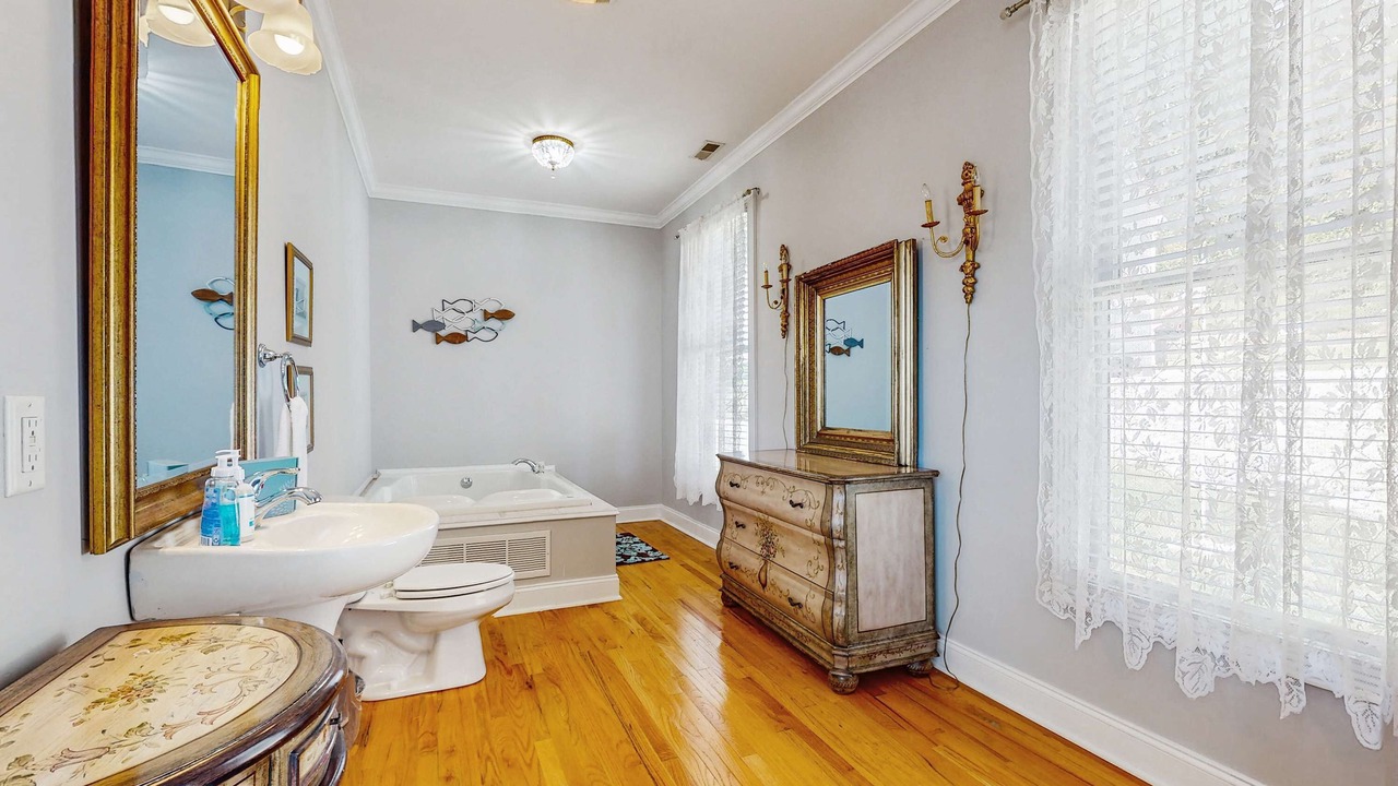 Photo of Bathroom in Maynardville