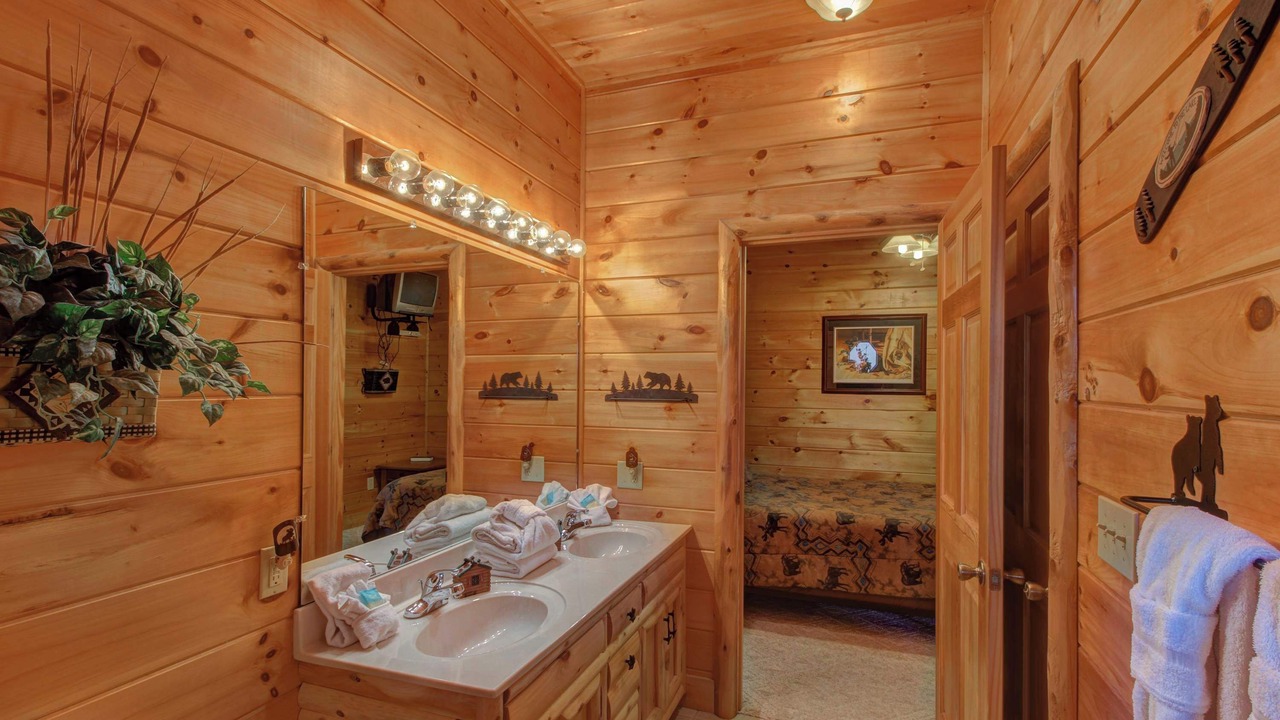 Photo of Bathroom in Smoky Mountains