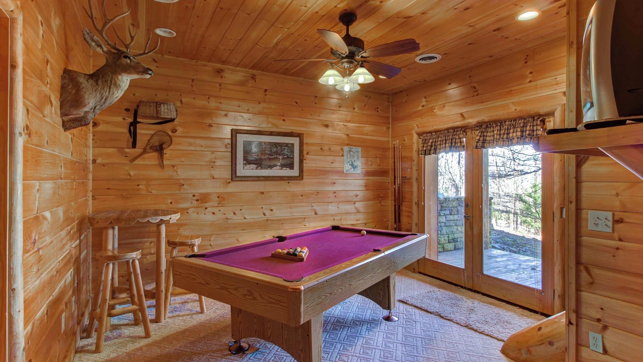 Photo of Bedroom in Smoky Mountains
