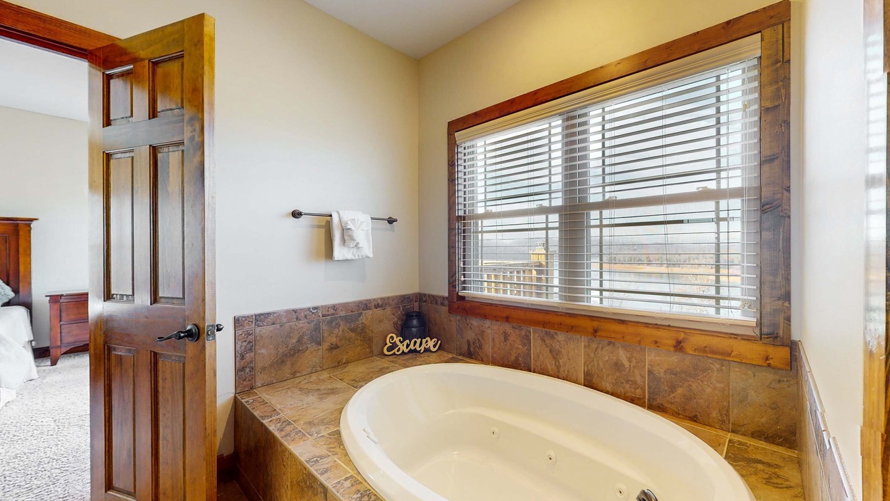 Photo of Bathroom in Andersonville