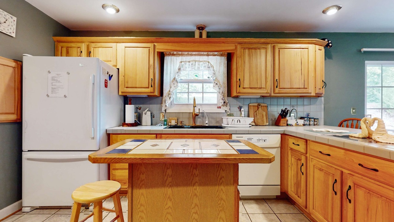 Photo of Kitchen in Kodak