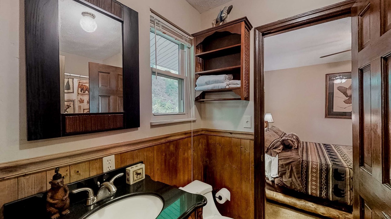 Photo of Bathroom in Rock Harbor