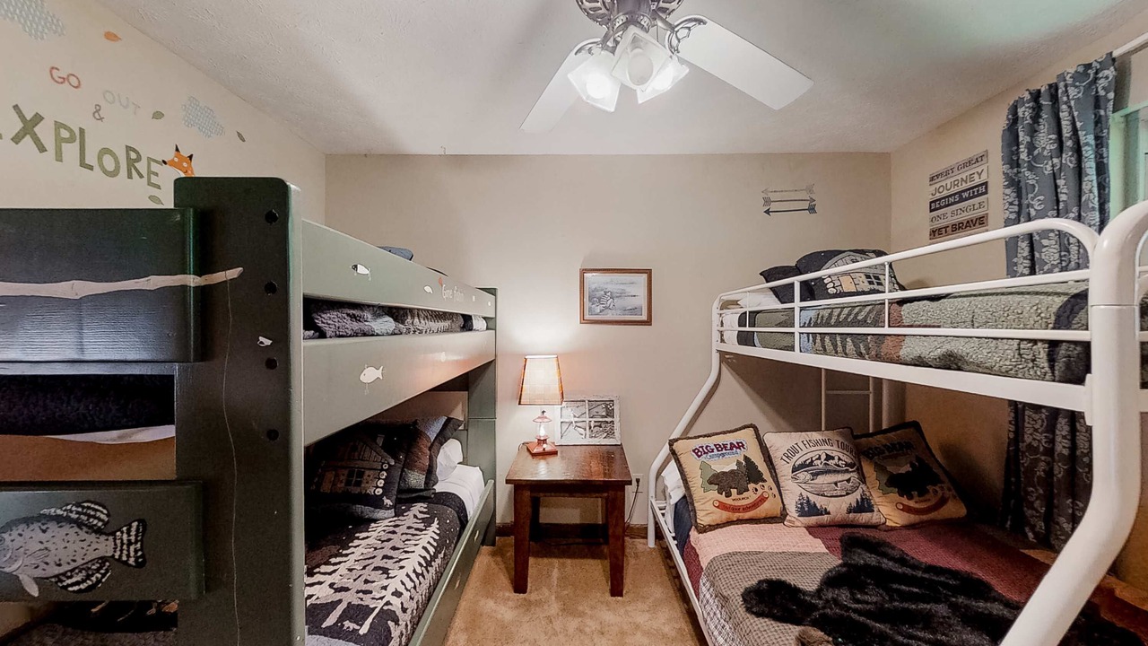 Photo of Bedroom in Rock Harbor