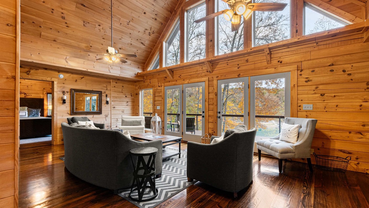 Photo of Livingroom in Big Creek