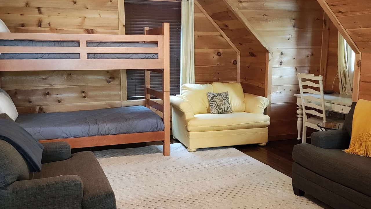 Photo of Bedroom in Big Creek