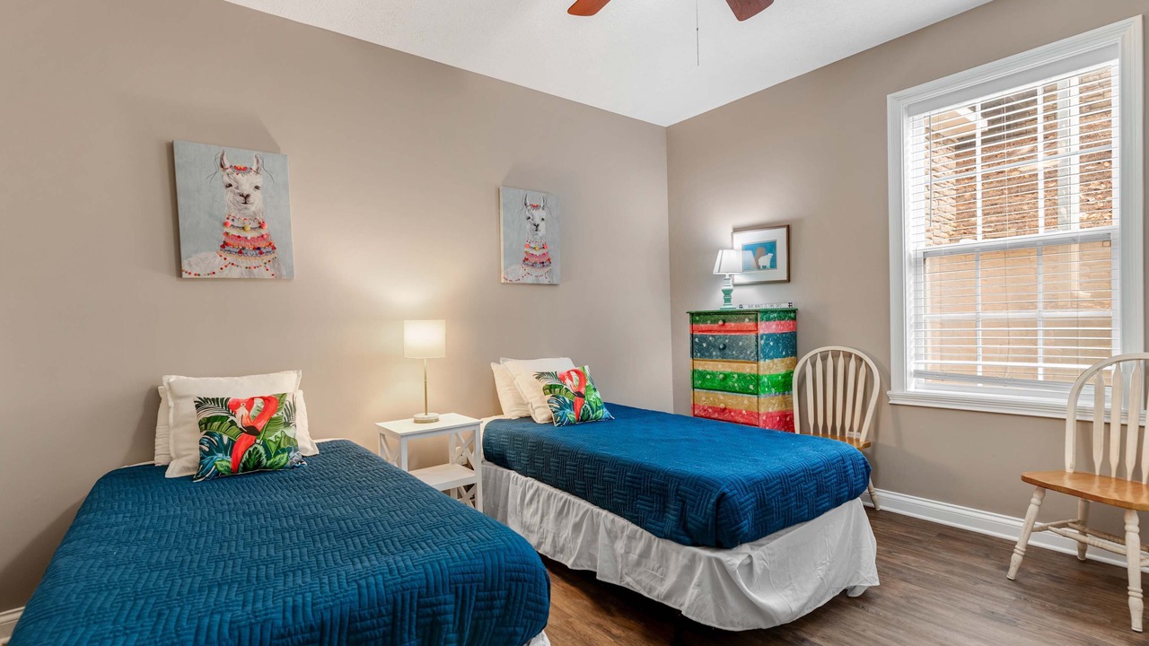 Photo of Bedroom in Andersonville