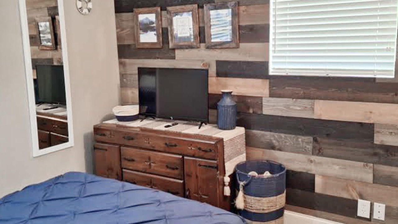 Photo of Bedroom in Rock Harbor