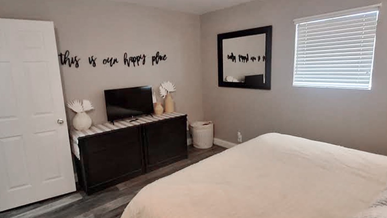 Photo of Bedroom in Rock Harbor