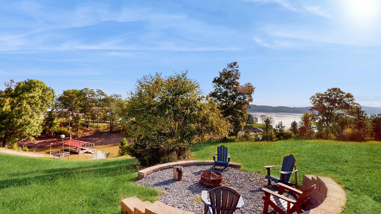 Photo of Outdoor in Dandridge