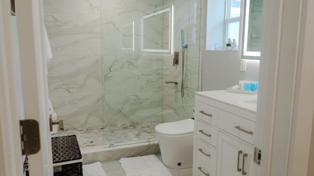 Photo of Bathroom in Middle Hope