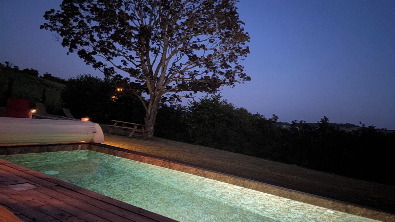 Photo of Outdoor in La Roche-Vineuse