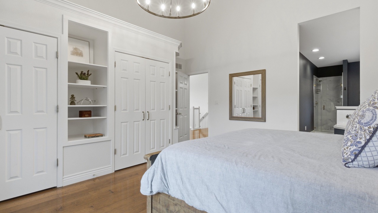 Photo of Bedroom in Camdenton