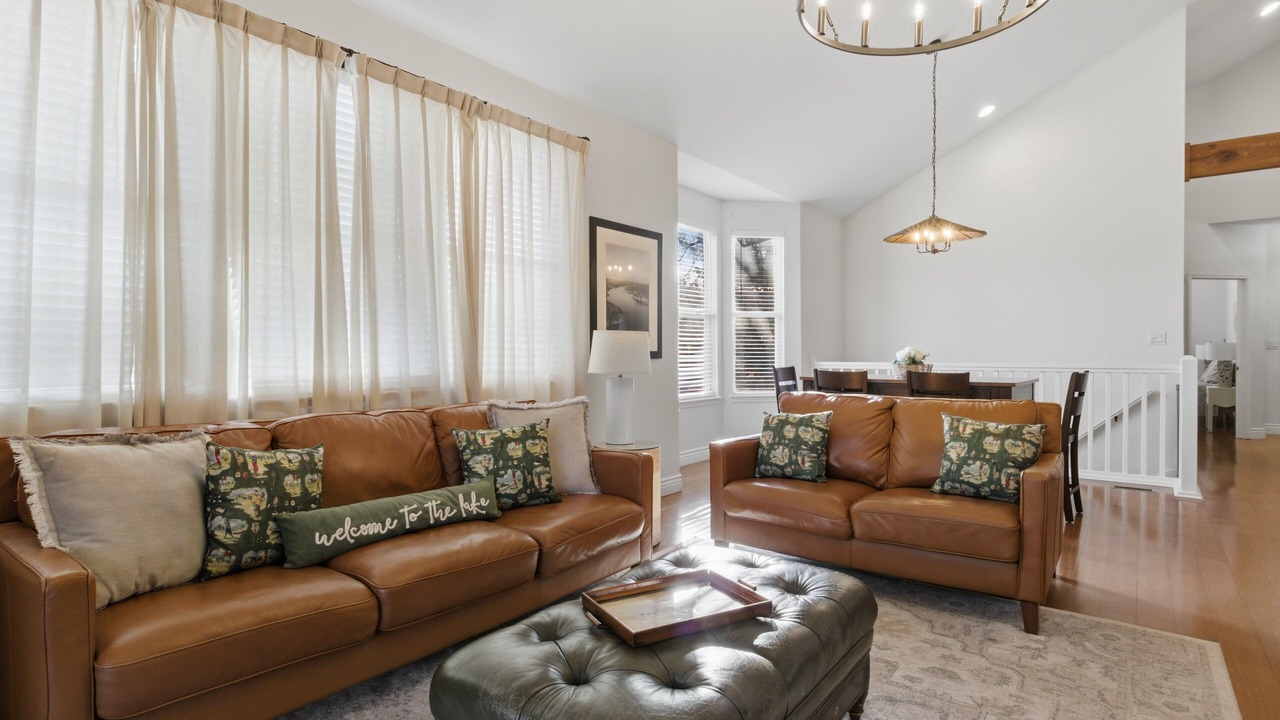 Photo of Livingroom in Camdenton