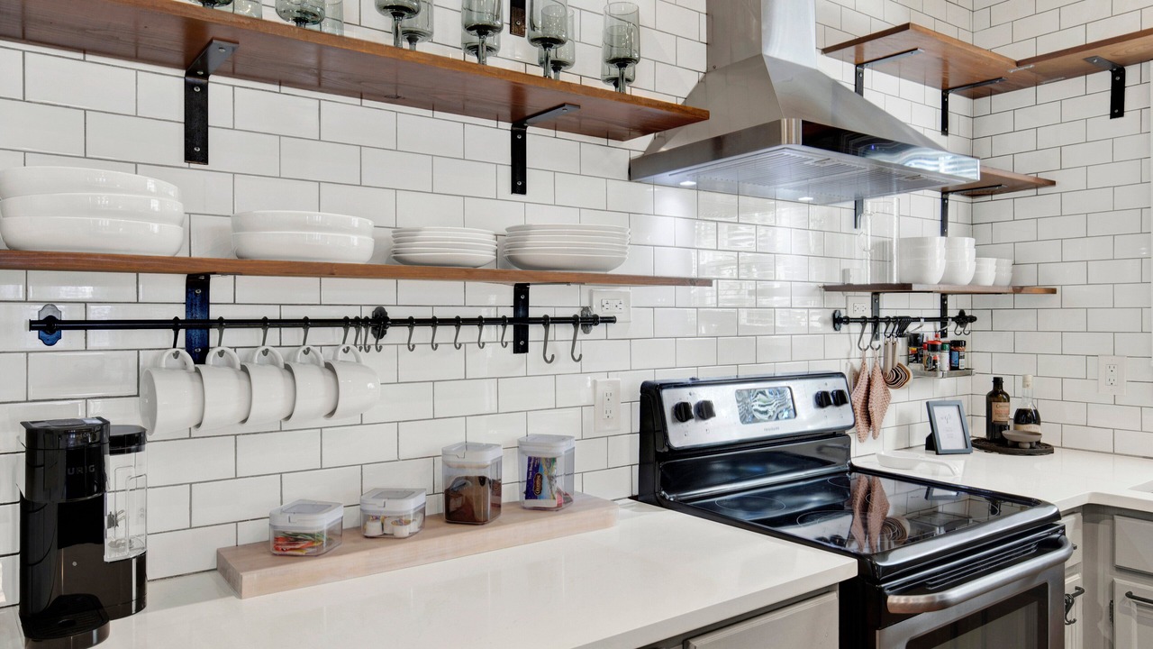 Photo of Kitchen in Beach Institute