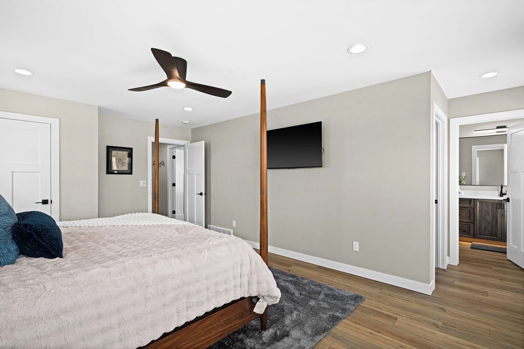 Photo of Bedroom in Duluth