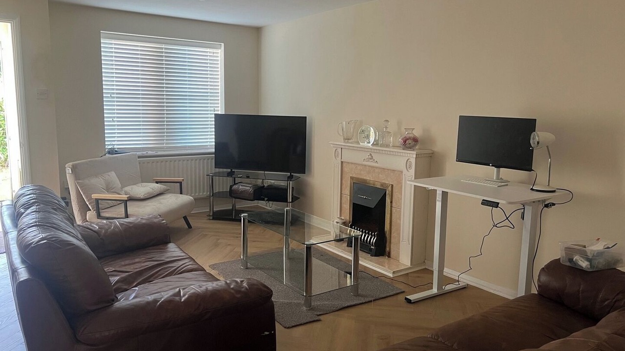 Photo of Livingroom in Yeading