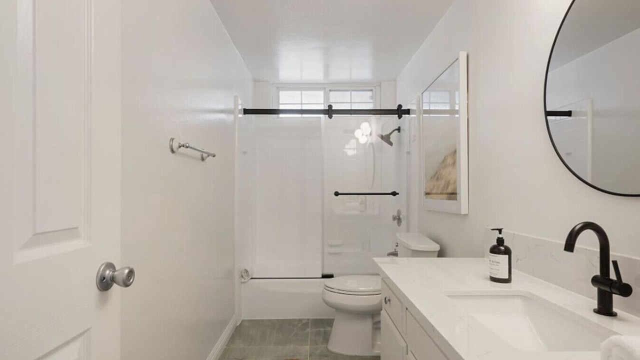 Photo of Bathroom in Placentia