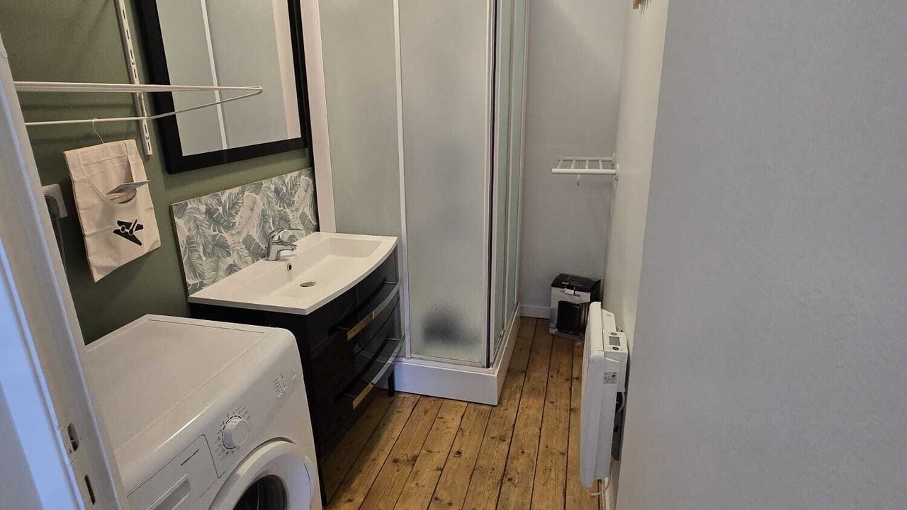Photo of Bathroom in Loos