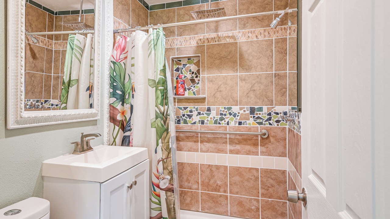 Photo of Bathroom in OST - South Union