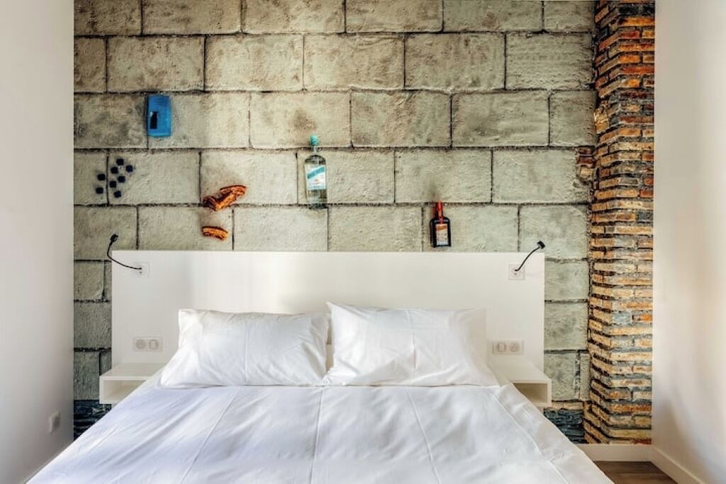 Photo of Bedroom in Downtown Angers