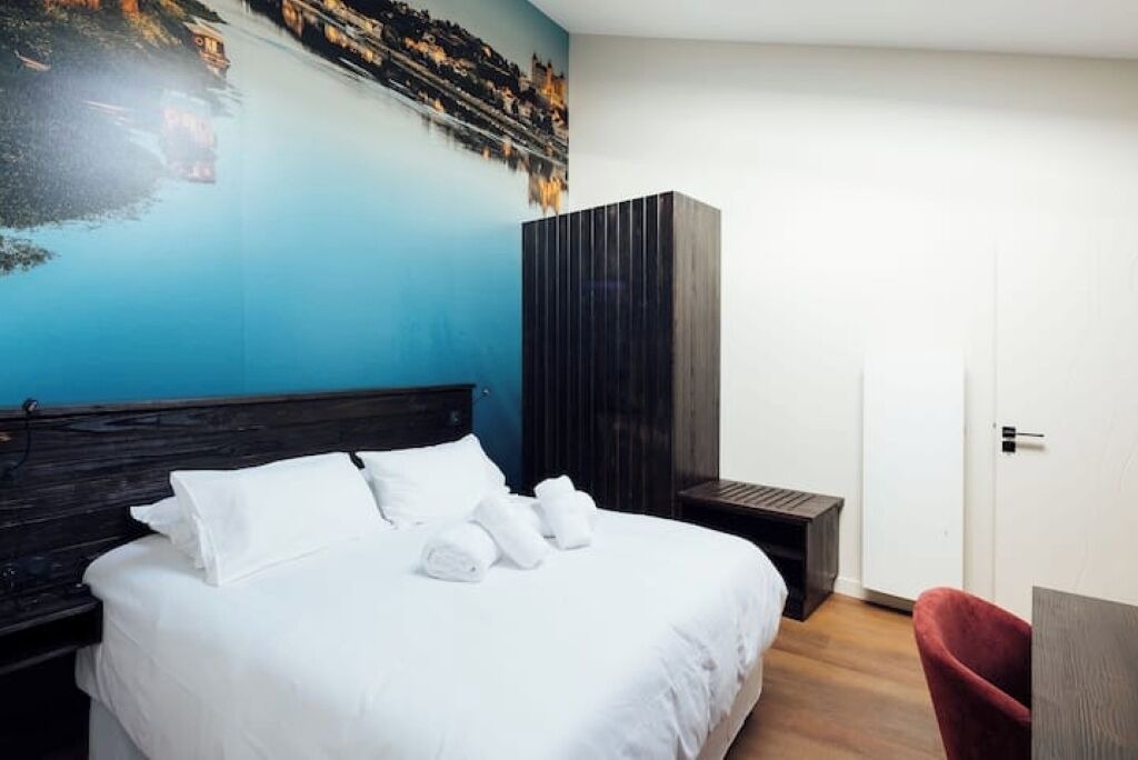 Photo of Bedroom in Downtown Angers
