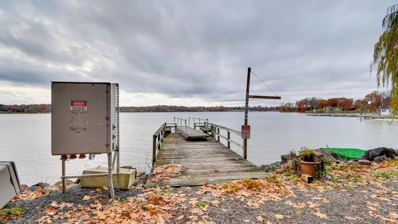 Photo of Others in North Rose