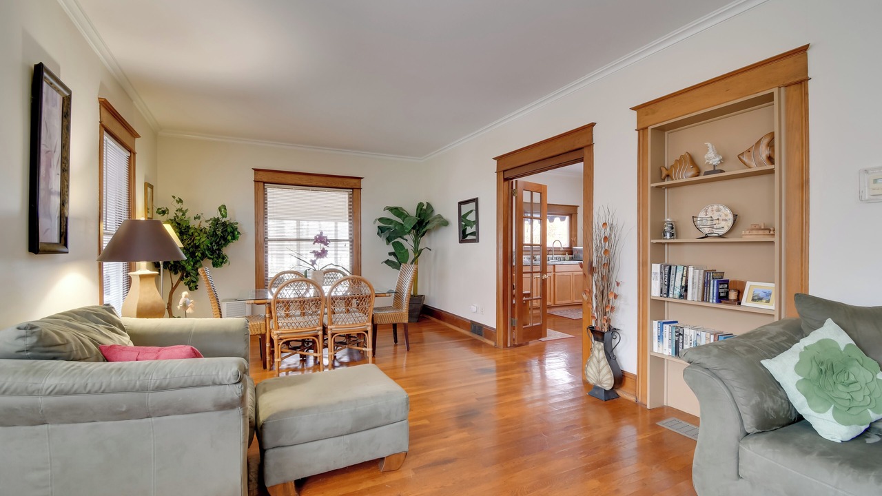 Photo of Livingroom in North Rose