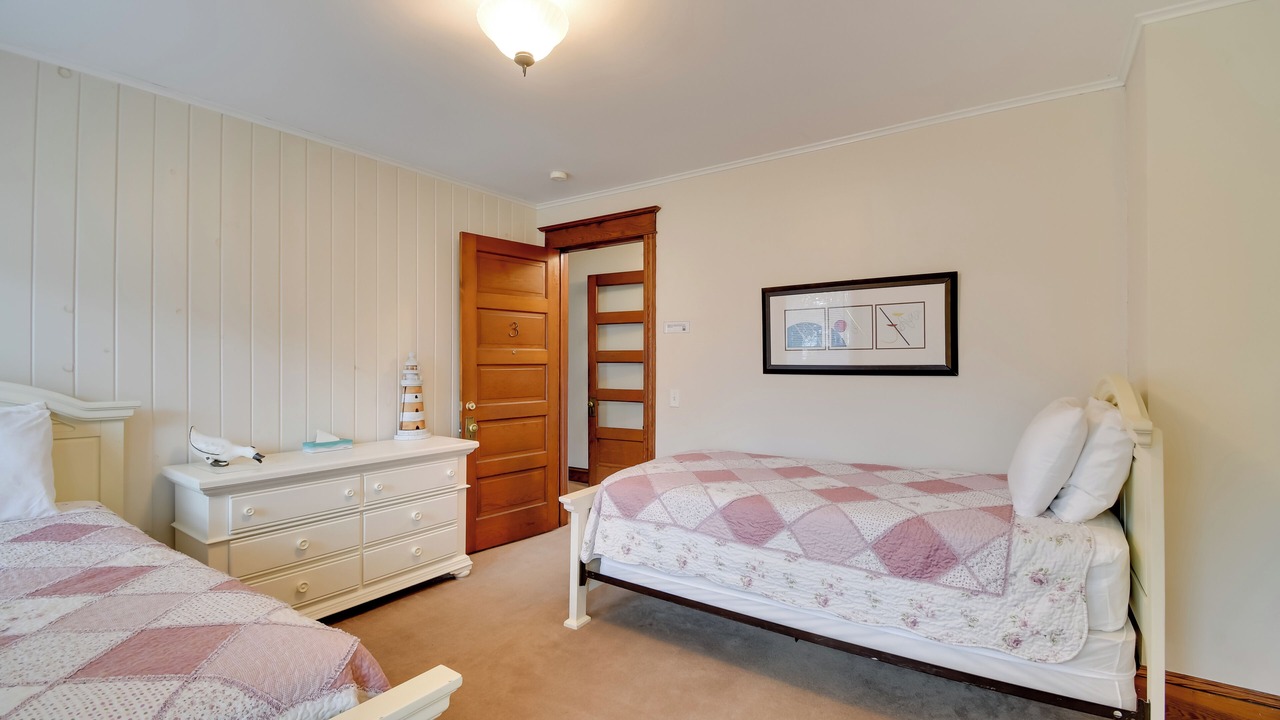 Photo of Bedroom in North Rose
